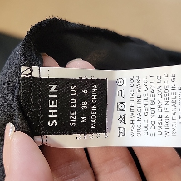 SHEIN Size M Black Frill Trim Mock Neck Sleeveless Blouse, EUC - Picture 14 of 15